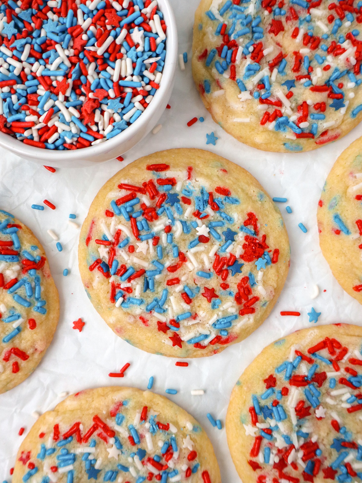 Patriotic Jumbo Sprinkle Sugar Cookie (4 oz)